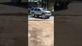 Chevy Tahoe on 32 inch Forgiato