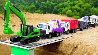Car toys surprise eggs truck cars and Poli play | Kudo Kids Toys