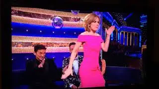 Darcey Bussell &ldquo;smacking the pony&rdquo; on the Strictly semi-final