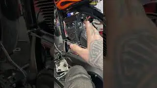 Little malfunction today with the Shop Dyna 110ci Twin Cam Dyna Wide Glide