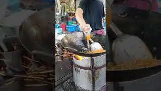 Penang Charcoal Char Koey Teow @ New Lane