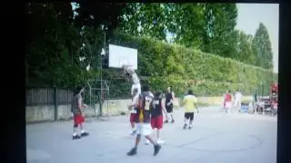 Old School Ram'O-ndo James - Coach Deza assists Zani for the dunk
