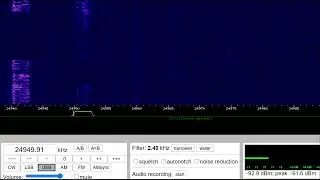 VE2CAQ with QRP Portable on 12 meter phone
