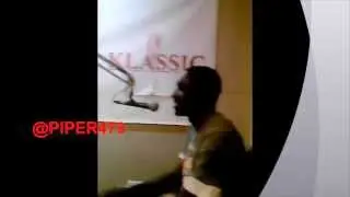 Hott 98 video: Asia Munroe speaks with Piper.