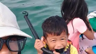 Mukbang tuyom sa gitna ng dagat