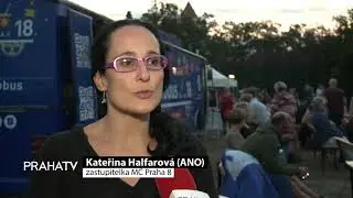 Kinobus tentokr&aacute;t zav&iacute;tal do pražsk&yacute;ch Bohnic