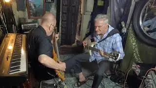 Bass Duo, Leon Gaer And Harry Brus.