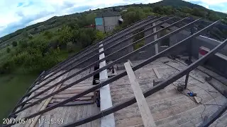 სახურავის რკინის კონსტრუქციის აწყობა......