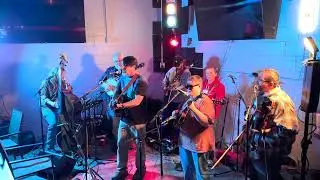 HeltonRidge ft Michael Cleveland - I Know You Rider - Bandana's 121225