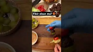 #cat #remix #keşfet #food #keşfeted&uuml;ş #pratiktarifler #hamburger #burger