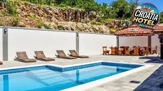 Apartment Delfin-2 by Interhome | Cesarica, Croatia | Hotel Review 🏩
