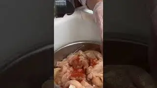 Added parsley flakes #food #viral #trending #viralvideo #shortvideo #shorts #short #asmr #trending