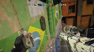 U.S. Army paratrooper gets first Ace on rainbow six siege