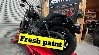 Dyna street bob gets new paint + couple other mods