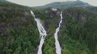 L&aring;tefossen waterfall