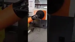 Work video from customer workshop: #3Dbendingmachine #CNCbendingmachin #bendingmachinefactory