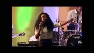 Dumisa music group zw ft Sazie - Ngingelathemba