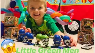 Awesome Little Green Men Toys