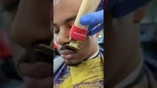 Выравнивание усов 💈 - Простая техника, как выровнять усы 🔥 #шорты