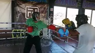 sparring entre compa&ntilde;eros de Street Champion family boxing club/boxeo amateur #tsc