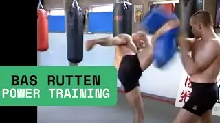 &iexcl;Potencia en cada golpe! - Bas Rutten Power Training