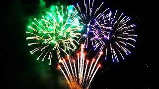 1 Hour Fireworks Display 2025 🎆 | Fireworks Display Sound Effects
