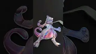 3D-карточка покемона Мьюту V. Сделана из #карточекпокемонов