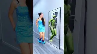 What&rsquo;s Wrong With My Dame Tu Cosita Mirror?) #katebrush #shorts #viral #dametucosita