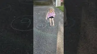 Sidewalk chalk games