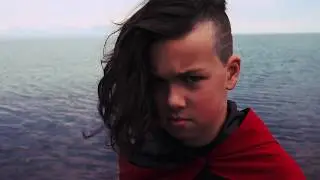 Fred Labrie - Superh&eacute;ros (Vid&eacute;oclip officiel)