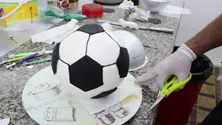 كيكة كرة قدم لعشاق الرياضة