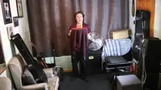 FLOATING TABLE PRESENTATION