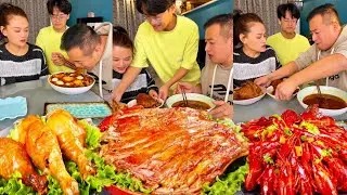 自私老公抢鸡蛋吃，幸亏儿子提前藏好酱肘子，直接让他完美错过！【香香和霍霍】