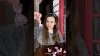 ДЕВУШКИ И СЛАДОСТИ