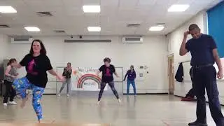 WakeUpWednesday -  Lets Twist Again