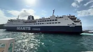 Skiathos ferry, The ferry is arriving at the port. Trajekt