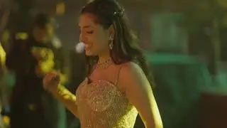 Deewana hai dekho + Bahara | Bride's surprise dance | Beautiful Wedding performance 2025