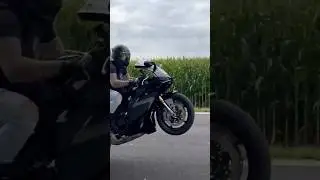 Yamaha R9 1st gear pop ups and flyby  #motorcycle #r9 #sportbike #motovlog #yamaha #rider