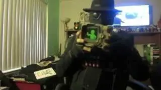 Mulluns unboxes Pip Boy Edition of Fallout 4