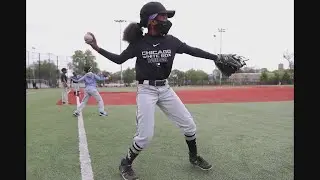 Feel Good Friday: 12-year-old girl makes it on White Sox's elite youth baseball team
