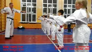 Сэйкен ой цуки. Младшая группа Карате Кёкусинкай в Мурманске