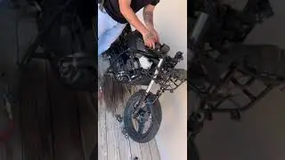 For my EX500 forum friends to see (bubbling noise trying to start )
