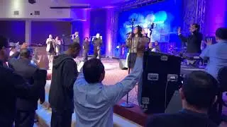 Sis Vonnie Lopez singing King of glory at ETR 2019