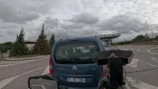 Queing up at the Turkey Border on my Himalayan 