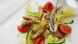 Jak to robimy.Sałatka Paryska  Restauracja Ogrodowa Hotel Fajkier
