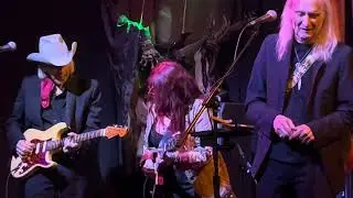 Dave Alvin & Jimmy Dale Gilmore, “Marie Marie”