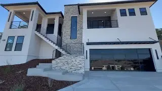 DREAM Home in Folsom California with UNREAL Views!