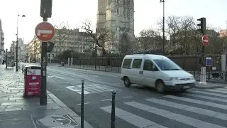 Coronavirus: Paris streets deserted on first day of confinement | AFP