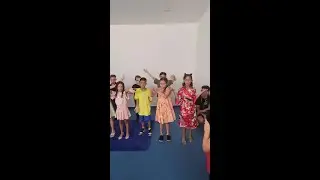 Hoje foi dia de encerramento cheio de alegria com a turma do 2º ano! 🌈✨