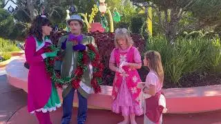Meeting the Whos #whoville #whobillation #universal #universalstudios 
